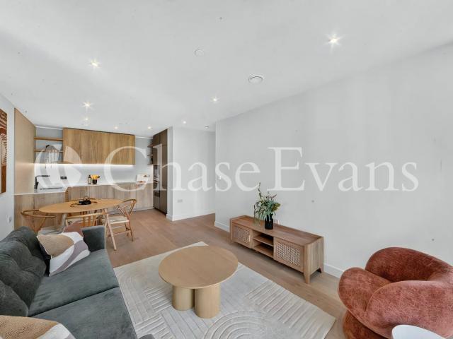 2 bedroom apartment to rent in arbour heights 27 heygate street elephant castle london se17