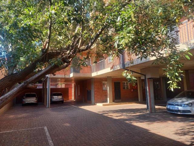 2 Bedroom Apartment to Rent in Arcadia