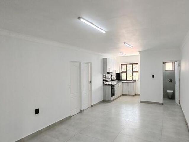2 Bedroom apartment to rent in Arena Park, Chatsworth