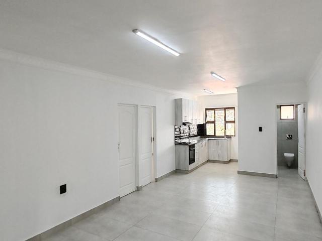 2 Bedroom apartment to rent in Arena Park, Chatsworth
