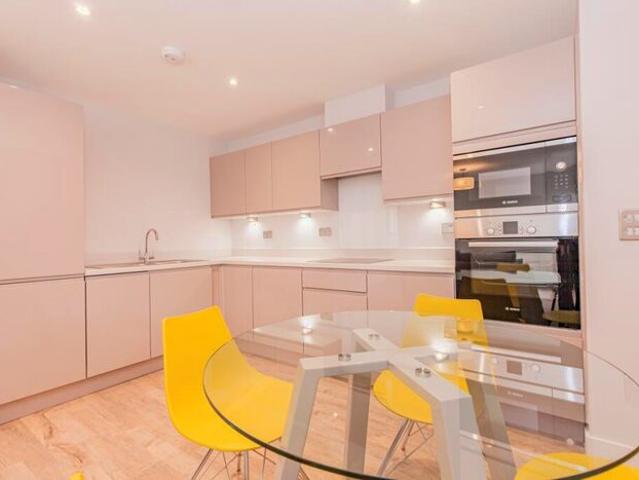 2 Bedroom Apartment To Rent In Banbury Road, Kidlington, OX5