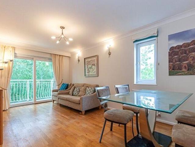2 Bedroom Apartment To Rent In Binsey Lane, Oxford, OX2