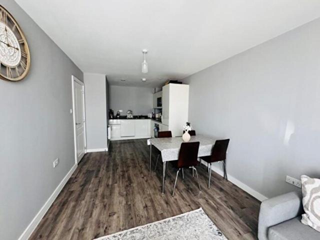 2 Bedroom Apartment To Rent In Bradford Street, Birmingham, B12