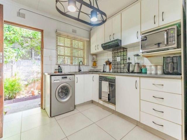 2 Bedroom apartment to rent in Bulwer