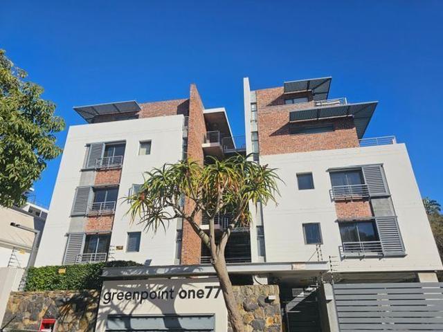 2 Bedroom apartment to rent in Green Point, Cape Town