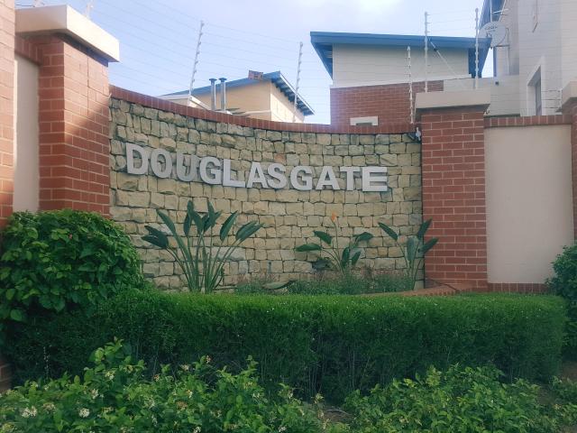 2 Bedroom Apartment to Rent in Douglasgate