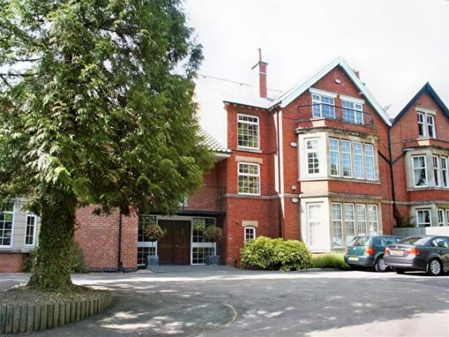 2 Bedroom Apartment To Rent In Dallington, Northampton, NN5