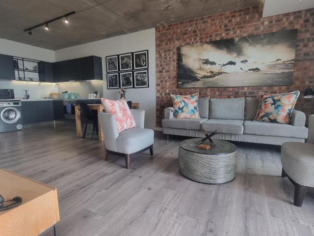2 Bedroom apartment to rent in De Waterkant, Cape Town