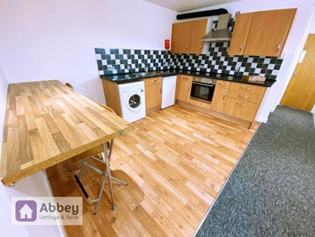 2 Bedroom Apartment To Rent In Edric House, The Rushes, Loughborough, LE11