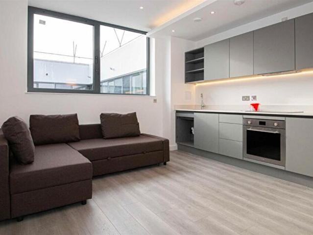 2 Bedroom Apartment To Rent In Foxhunter Drive, Linford Wood, MK14