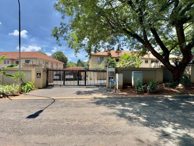 2 Bedroom apartment to rent in Fairland, Randburg