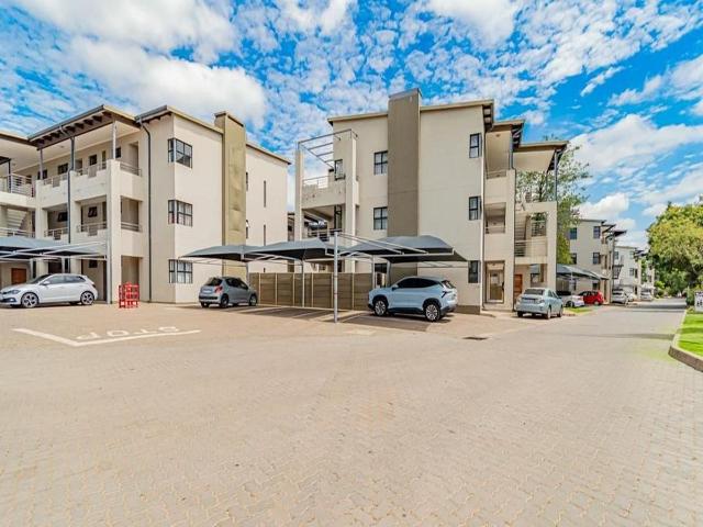 2 Bedroom apartment to rent in Ferndale, Randburg