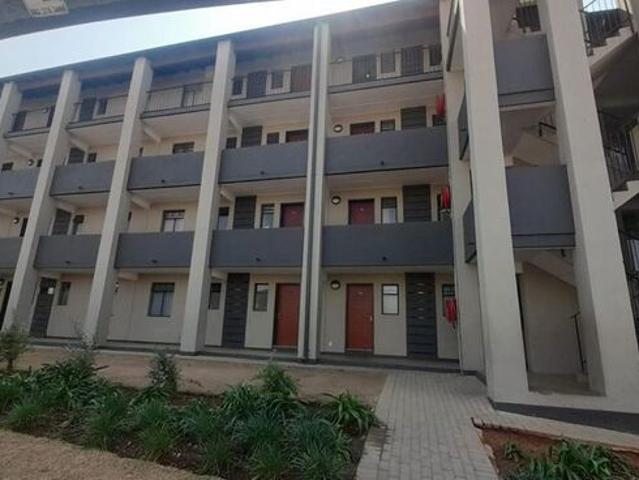 2 Bedroom apartment to rent in Fleurhof, Roodepoort