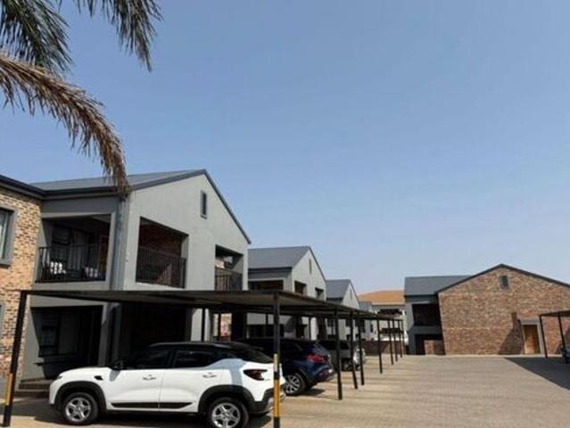 2 Bedroom apartment to rent in Florida, Roodepoort