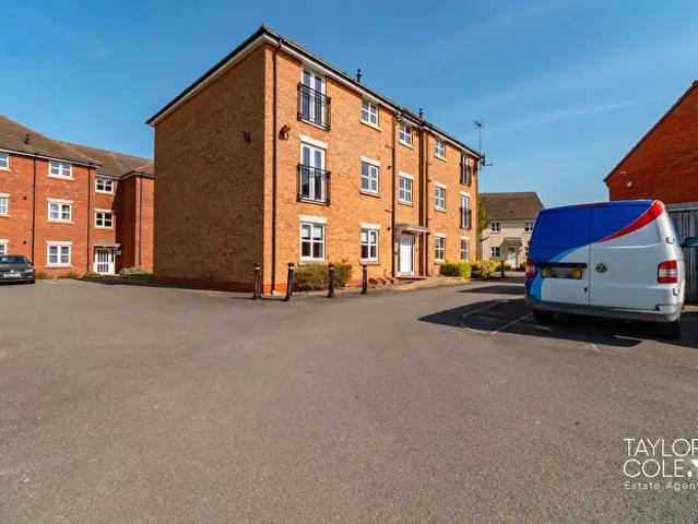 2 Bedroom Apartment To Rent In Fyne Court, Lyon Drive, B77