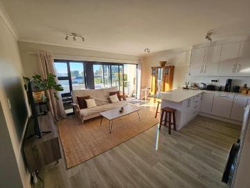 2 Bedroom apartment to rent in Kenilworth, Cape Town