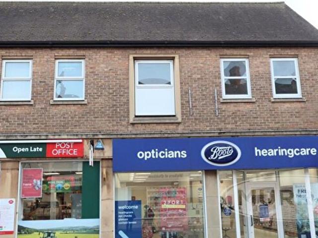 2 Bedroom Apartment To Rent In High Street, Oakham, LE15