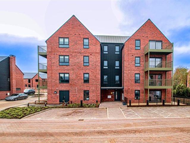 2 Bedroom Apartment To Rent In One Month Rent Free On Month Shenley Wood, Milton Keynes, MK5