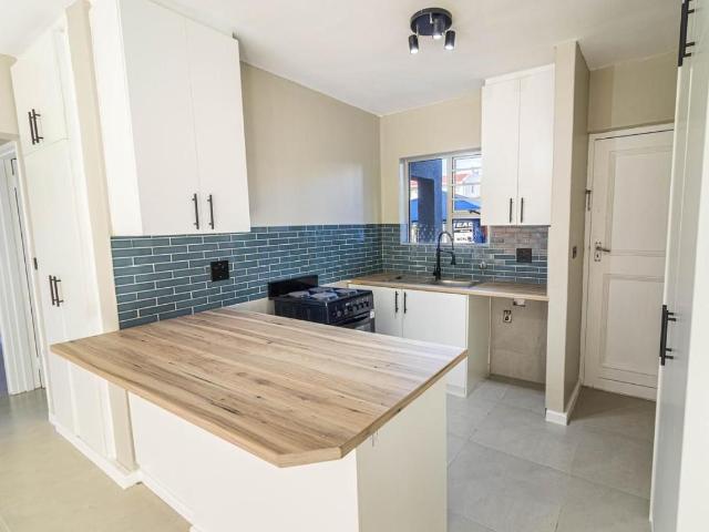 2 Bedroom apartment to rent in Oakglen, Bellville