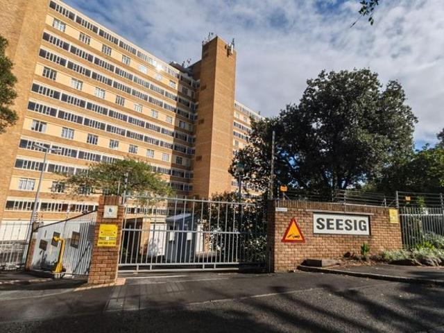 2 Bedroom apartment to rent in Loevenstein, Bellville