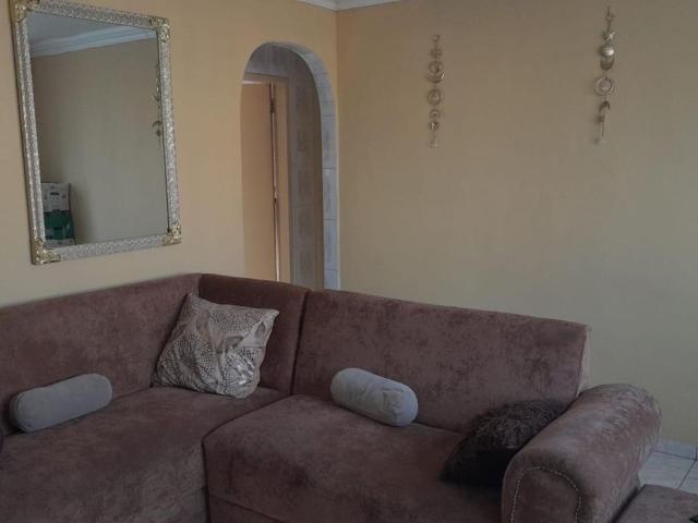 2 Bedroom apartment to rent in Longcroft, Phoenix