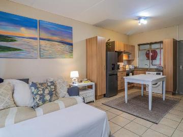2 Bedroom apartment to rent in Lonehill, Sandton