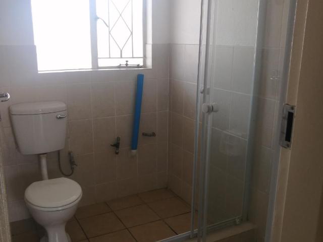 2 Bedroom Apartment to Rent in Lilianton