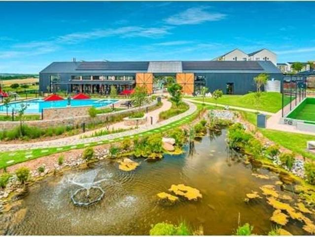 2 Bedroom Apartment to Rent in Linbro Park