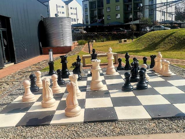 2 Bedroom Apartment to Rent in Linbro Park
