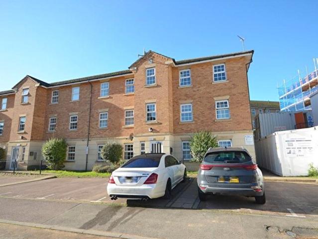 2 Bedroom Apartment To Rent In Lion Court, Southbridge, Northampton, NN4