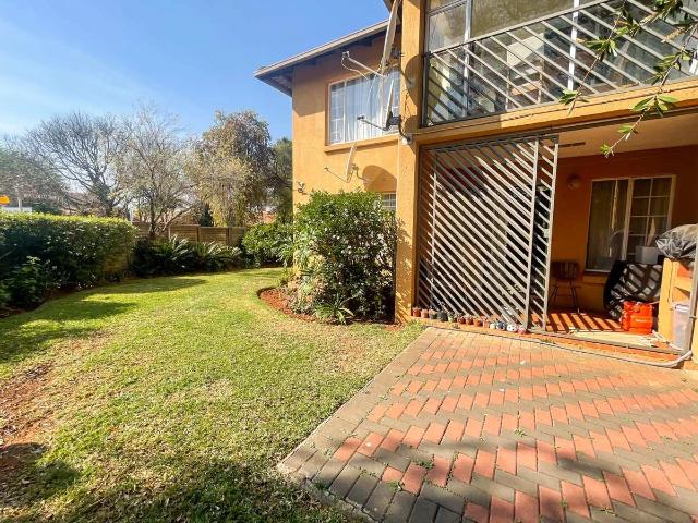 2 Bedroom Apartment to Rent in Moreleta Park