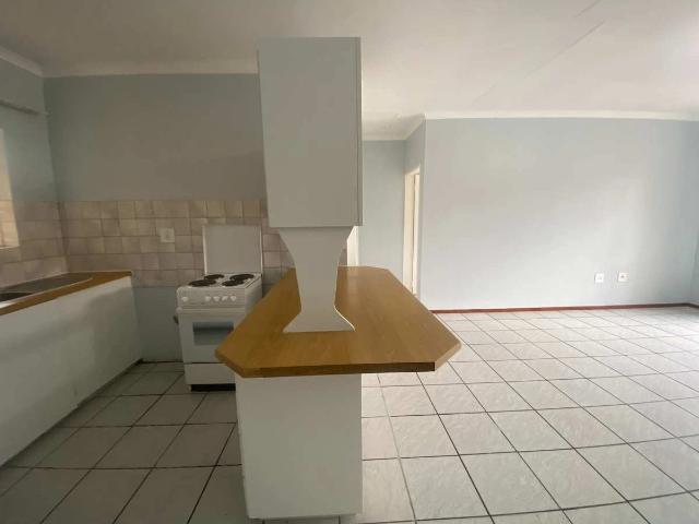 2 Bedroom Apartment to Rent in Moreleta Park