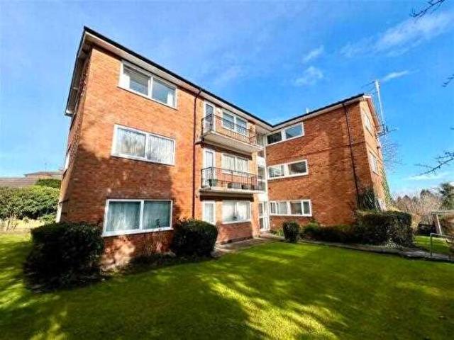 2 Bedroom Apartment To Rent In Meadow Drive, Solihull, B92
