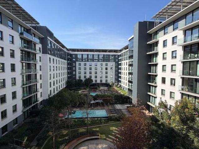 2 Bedroom apartment to rent in Melrose Arch, Johannesburg