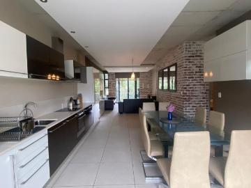 2 Bedroom apartment to rent in Melrose Arch, Johannesburg