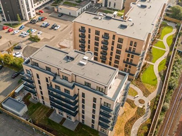 2 Bedroom Apartment To Rent In Minerva Square, Glasgow, G3
