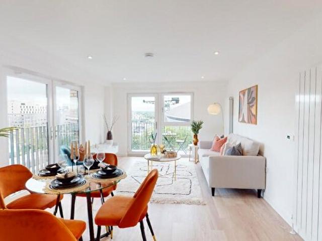 2 Bedroom Apartment To Rent In Minerva Square, Glasgow, Glasgow City, G3