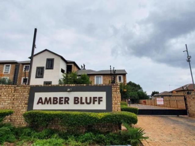 2 Bedroom apartment rented in North Riding, Randburg