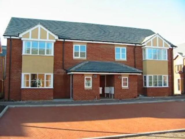 2 Bedroom Apartment To Rent In New Bradwell, MK13