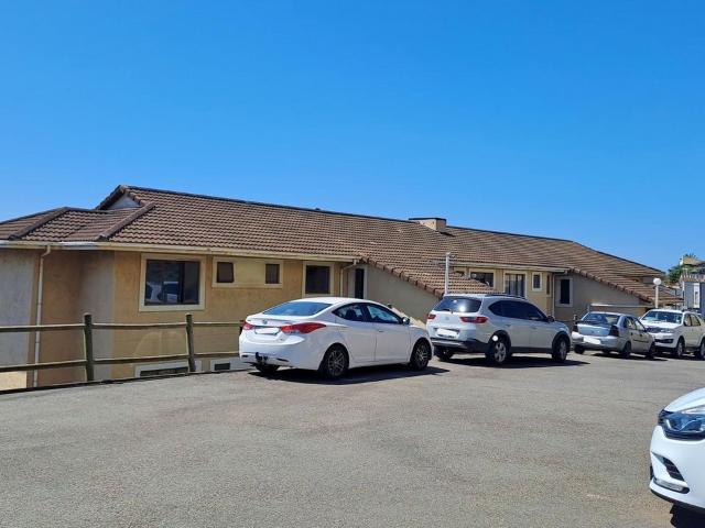 2 Bedroom apartment to rent in Southgate, Phoenix