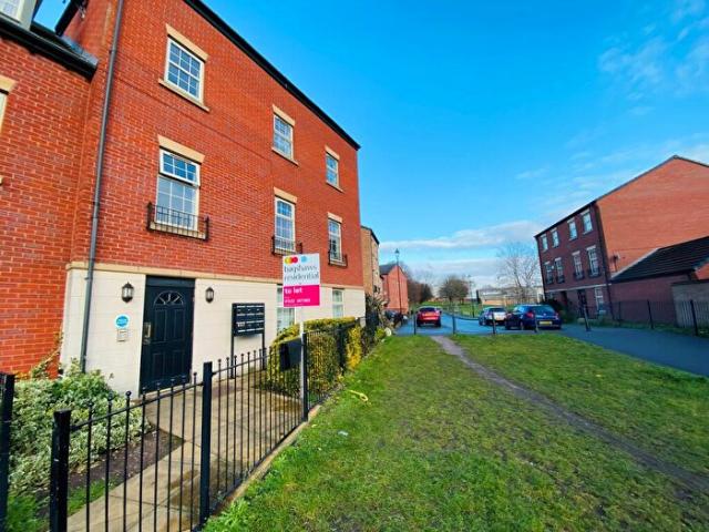 2 Bedroom Apartment To Rent In Shaftesbury Crescent, Derby, DE23