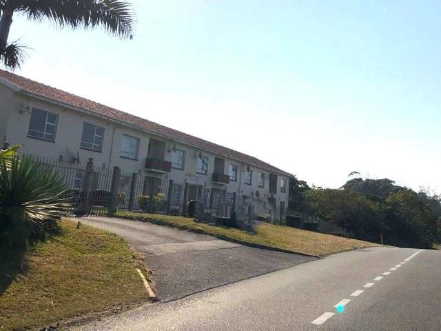 2 Bedroom Apartment to Rent in Shelly Beach