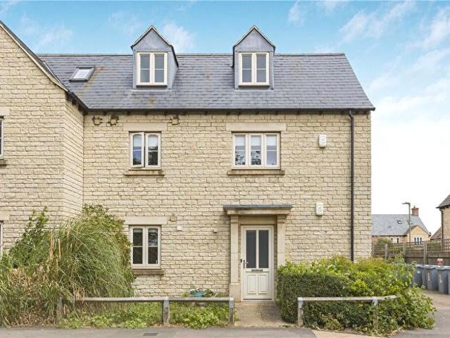 2 Bedroom Apartment To Rent In Shipton Road, Woodstock, Oxfordshire, OX20