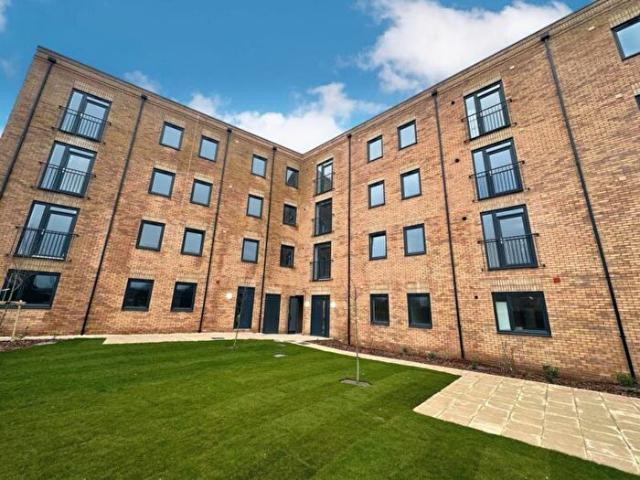 2 Bedroom Apartment To Rent In Suede House, DE1