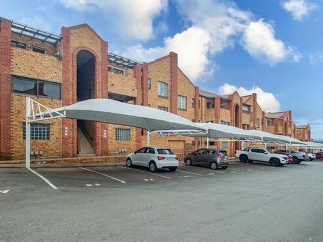 2 Bedroom apartment to rent in Sundowner, Randburg