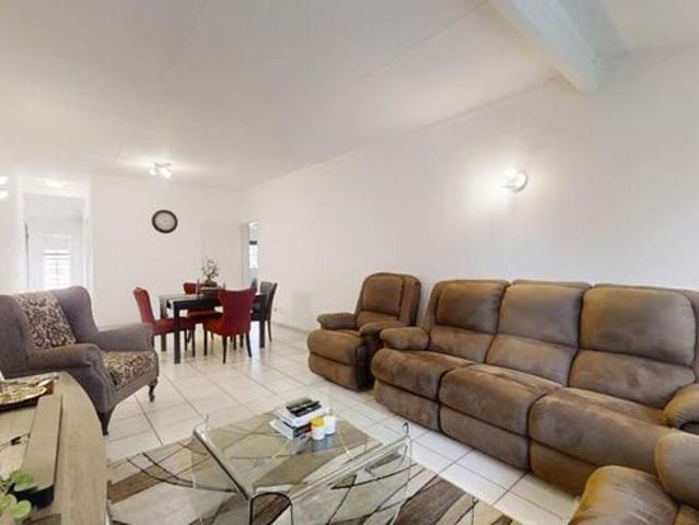 2 Bedroom apartment to rent in Sunninghill, Sandton