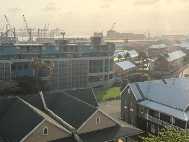 2 Bedroom apartment to rent in Point Waterfront, Durban