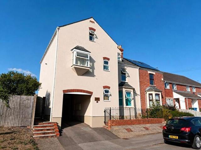 2 Bedroom Apartment To Rent In Petty Court, Long Lane, Littlemore, OX4