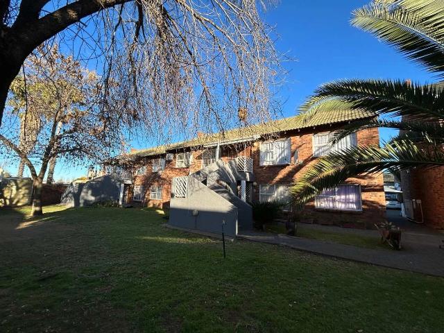 2 Bedroom Apartment to Rent in Pellissier