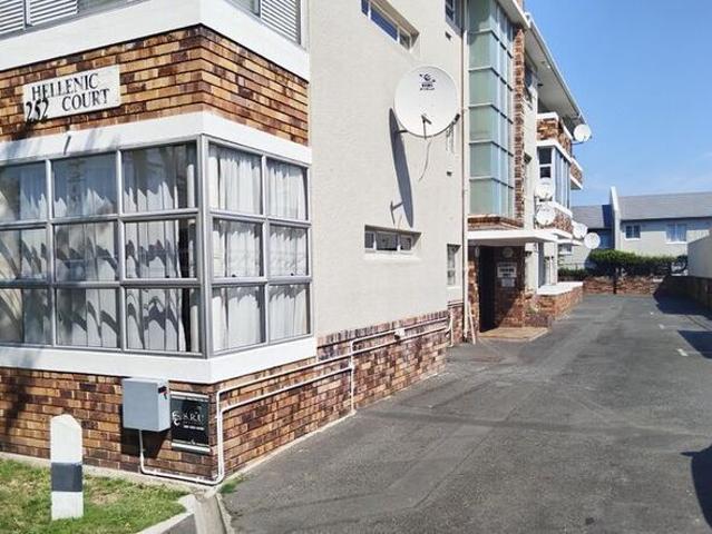 2 Bedroom apartment to rent in Plumstead, Cape Town